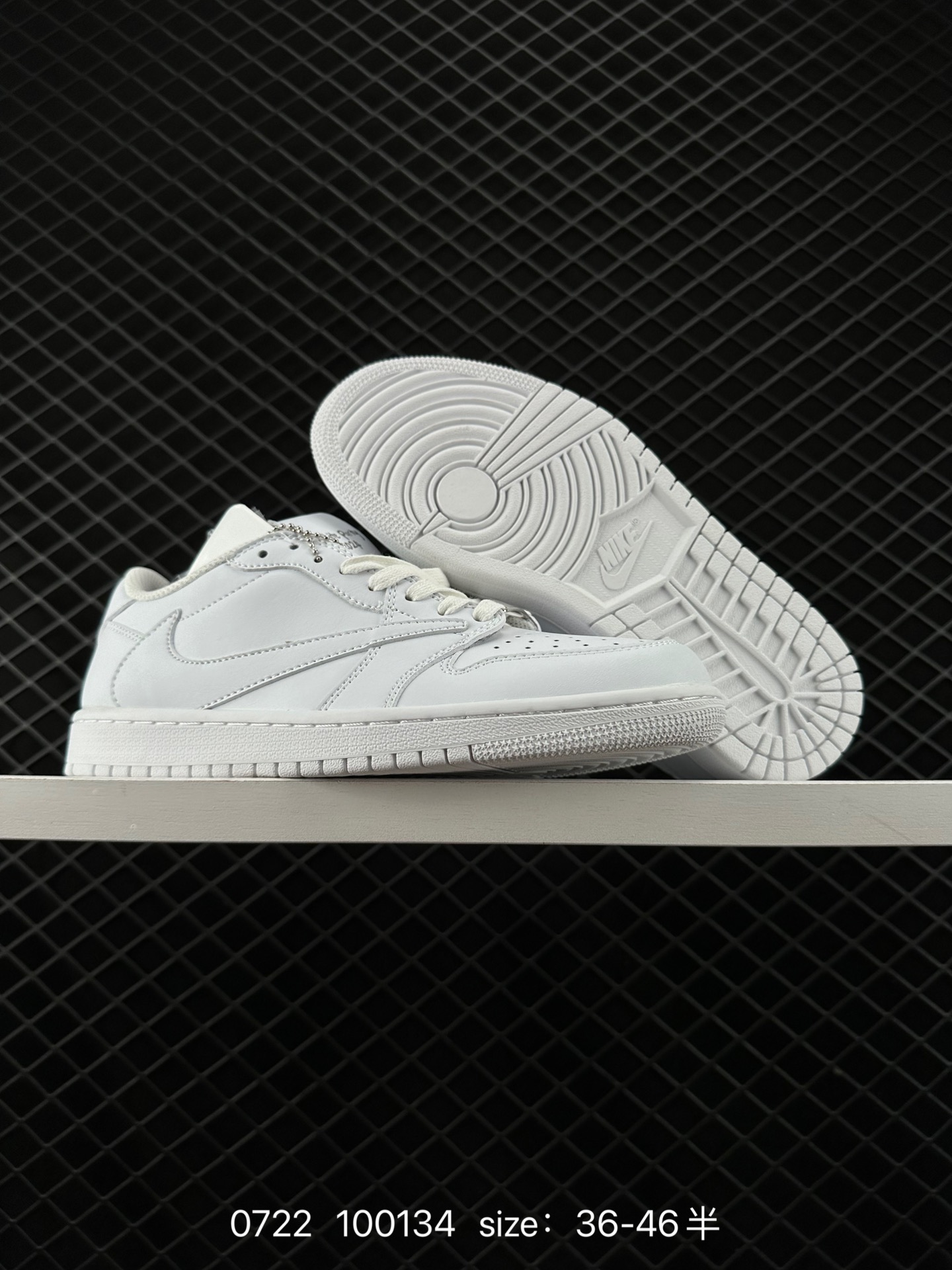 Travis Scott x Air Jordan 1 Low